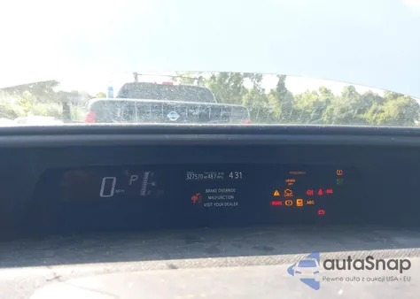 2016 Toyota Prius C Two from USA, damaged, VIN JTDKDTB37G1136281